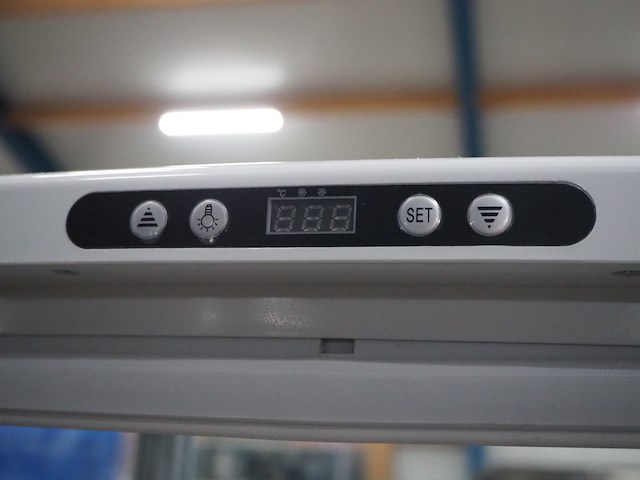 Metro - afbeelding 6 van  7