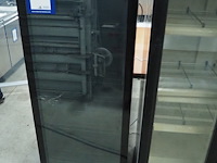 Metro - afbeelding 2 van  7