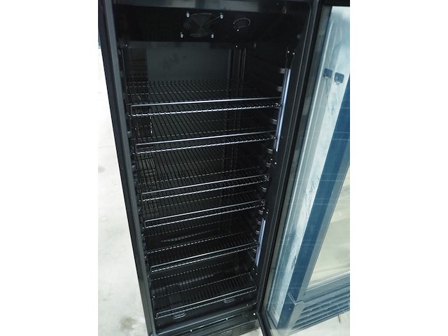 Metro - afbeelding 4 van  7