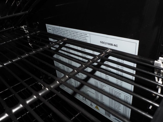 Metro - afbeelding 9 van  9