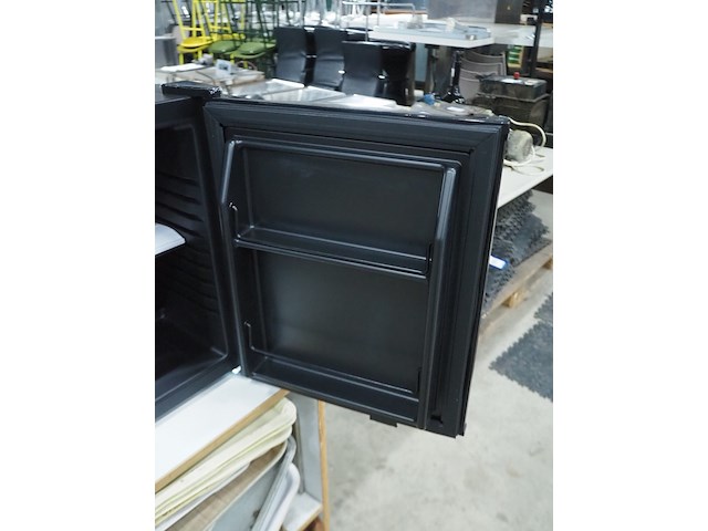 Metro - afbeelding 4 van  7