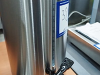 Metro - afbeelding 5 van  6