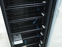 Metro - afbeelding 5 van  8