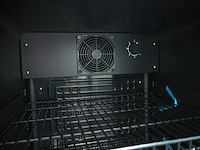 Metro - afbeelding 6 van  8