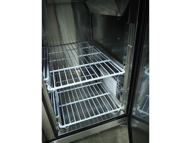 Metro - afbeelding 6 van  8