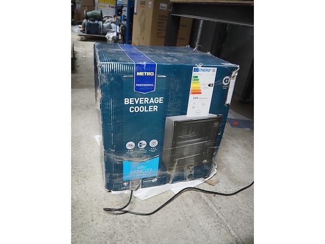 Metro - afbeelding 3 van  5