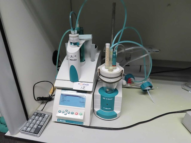 Metrohm - 870 kf titrino plus - titrator - afbeelding 10 van  14