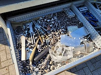 Metrologie-armatuur set inclusief kasten met onderdelen en gereedschap - afbeelding 29 van  109