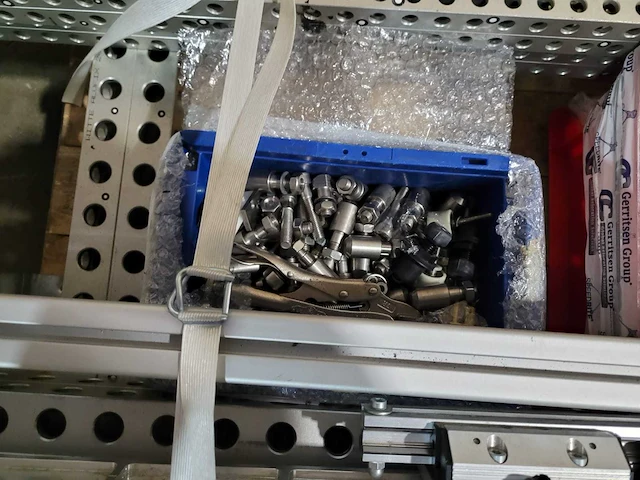 Metrologie-armatuur set inclusief kasten met onderdelen en gereedschap - afbeelding 103 van  109