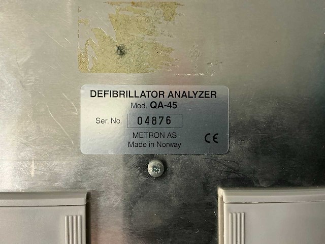 Metron - qa-45 - defibrillator analyzer - afbeelding 5 van  5