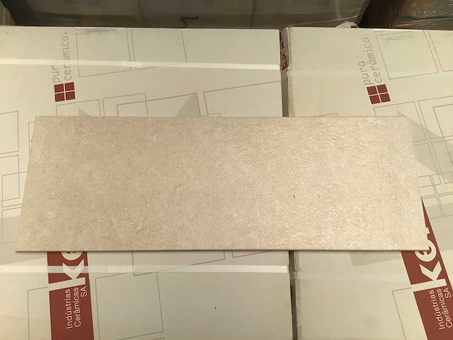Metropol trivor almond mat wandtegel 25x70 cm 3,69 m² - afbeelding 2 van  6