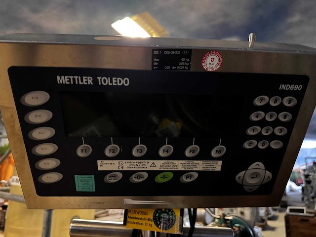 Mettler - toledo ind690 - mobile scale - afbeelding 1 van  4