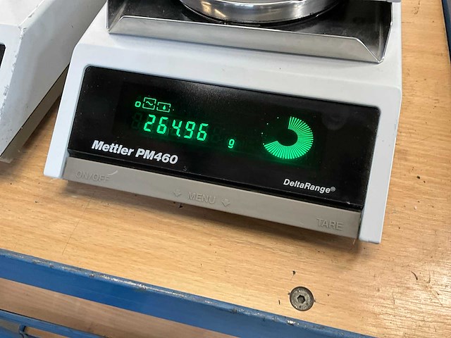 Mettler pm300 en pm46 precisieweegschaal (2x) - afbeelding 4 van  5