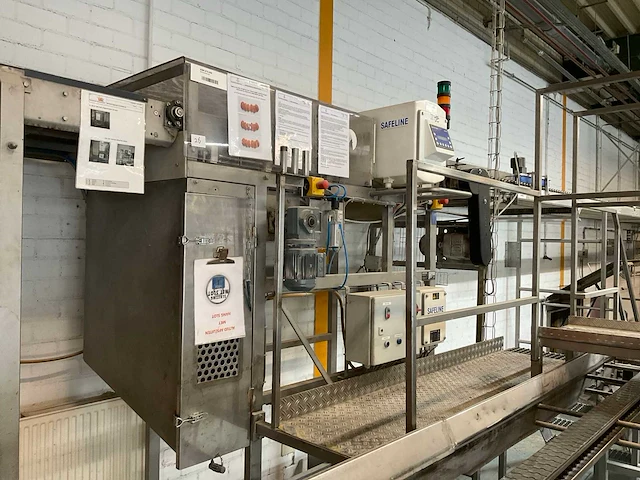 Mettler toledo - productafvoerband met metaaldetector (c) - afbeelding 1 van  7