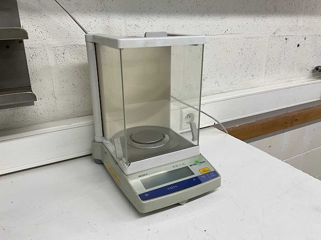 Mettler toledo ab104-s analytische balans - afbeelding 1 van  8