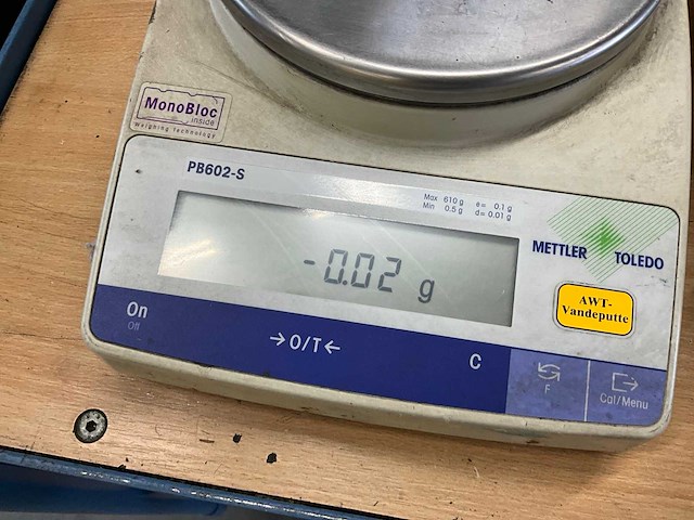 Mettler toledo en precisa precisieweegschaal (2x) - afbeelding 3 van  5