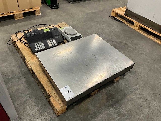 Mettler toledo gd46 vloerweegschaal - afbeelding 1 van  2