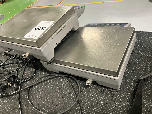 Mettler toledo ics-445s weegschaal (3x) - afbeelding 3 van  4