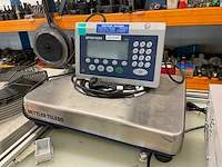 Mettler toledo ics465s precisieweegschaal - afbeelding 1 van  4
