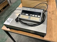Mettler toledo id1 multirange vloerweegschaal - afbeelding 1 van  6