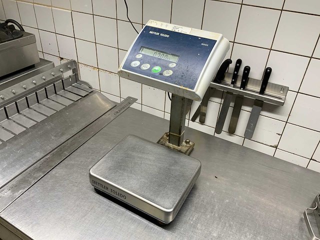Mettler toledo ind425-a15 digitale weegschaal - afbeelding 1 van  5
