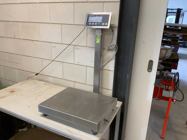 Mettler toledo pba430-13-150 digitale weegschaal - afbeelding 1 van  4
