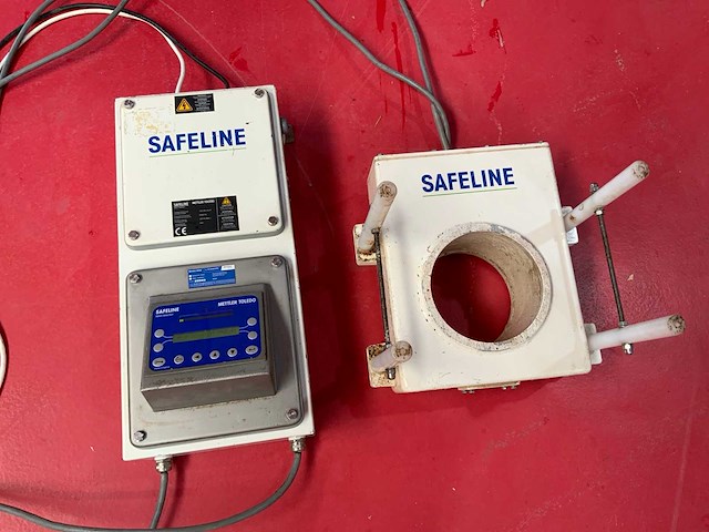 Mettler toledo safeline trechter metaaldetector opstelling - afbeelding 1 van  9