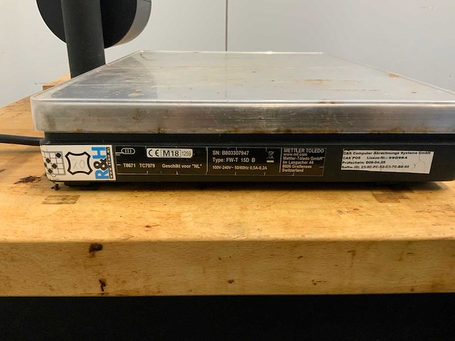 Mettler toledo weegschaal + kar - afbeelding 8 van  9