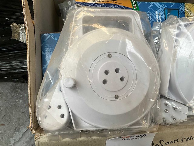 Metz - verlenghaspel - 15 mtr. - huistelefoon (10x) - afbeelding 2 van  6