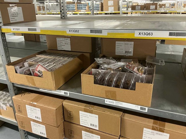 Meubelbeslag / bevestigingsmaterialen - afbeelding 19 van  32