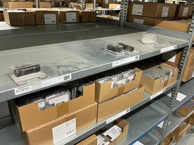 Meubelbeslag / bevestigingsmaterialen - afbeelding 26 van  32