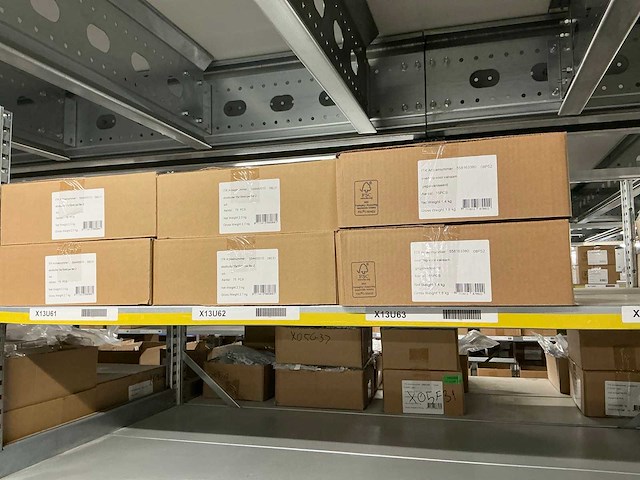 Meubelbeslag / bevestigingsmaterialen - afbeelding 23 van  32