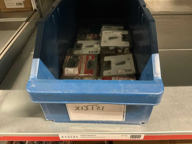 Meubelbeslag / bevestigingsmaterialen - afbeelding 32 van  32