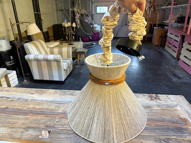 Meubels en verlichting: pieter porters, riviera maison,… - afbeelding 4 van  22