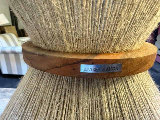 Meubels en verlichting: pieter porters, riviera maison,… - afbeelding 5 van  22