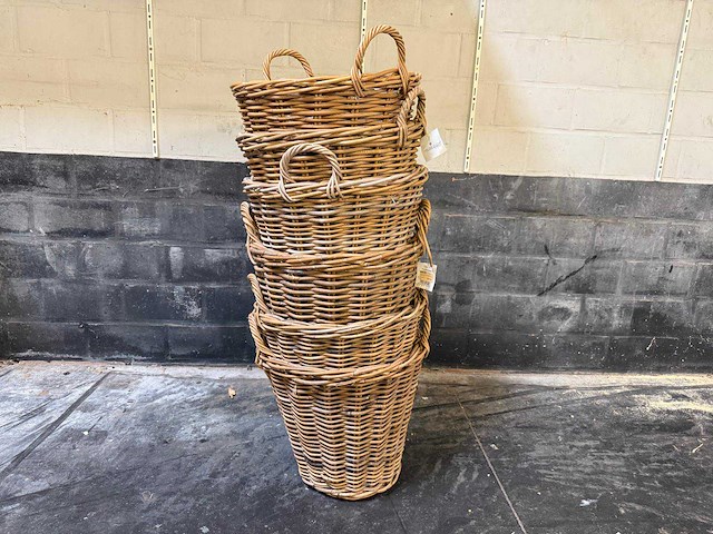 Meubels en verlichting - afbeelding 10 van  22