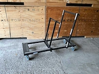 Meubelwagen 145x65x110cm v.v. verstelbaar schot