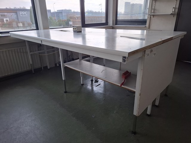 Meubilair laboratorium - afbeelding 3 van  8