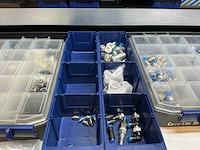 Mewaf jaloeziedeurkast met festo luchtleiding, ventielen en verlopen - afbeelding 19 van  55