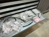 Mewaf jaloeziedeurkast met festo luchtleiding, ventielen en verlopen - afbeelding 39 van  55