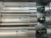 Mewaf jaloeziedeurkast met festo luchtleiding, ventielen en verlopen - afbeelding 42 van  55