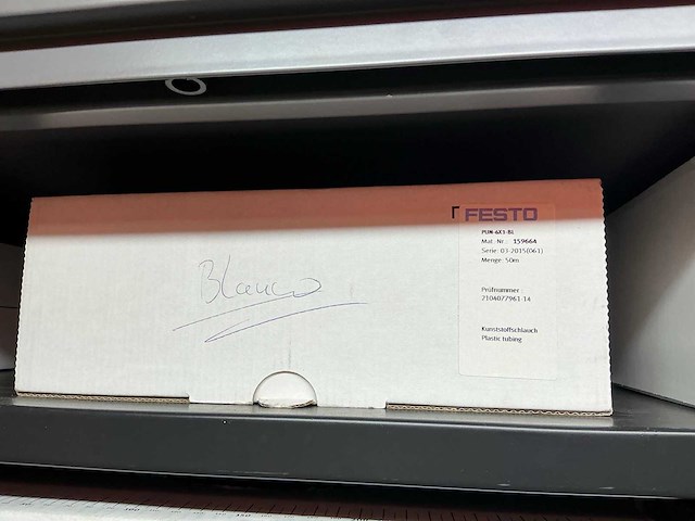 Mewaf jaloeziedeurkast met festo luchtleiding, ventielen en verlopen - afbeelding 53 van  55
