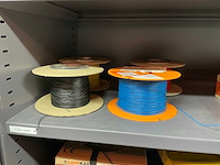 Mewaf jaloeziedeurkast met kabel - afbeelding 14 van  19