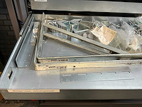 Mewaf jaloeziedeurkast met mechanische onderdelen - afbeelding 17 van  43