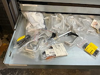 Mewaf jaloeziedeurkast met mechanische onderdelen - afbeelding 22 van  43