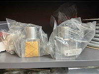 Mewaf jaloeziedeurkast met mechanische onderdelen - afbeelding 39 van  43