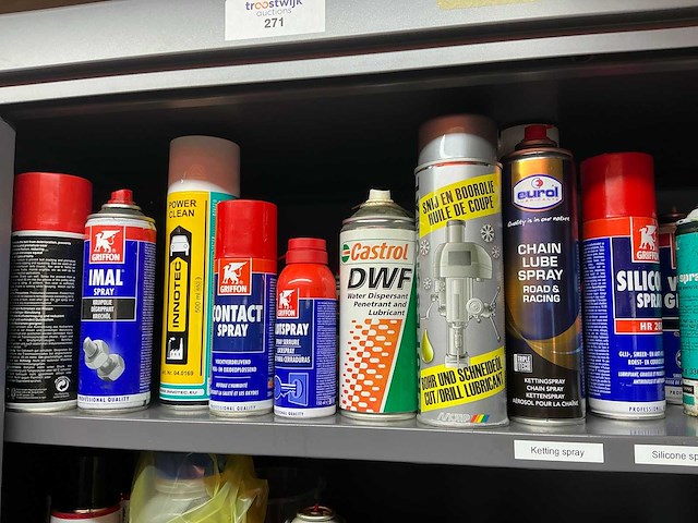 Mewaf jaloeziedeurkast met vetten, olie en remmenreiniger - afbeelding 14 van  18