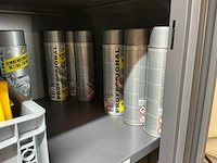 Mewaf jaloeziedeurkast met vetten, olie en remmenreiniger - afbeelding 18 van  18