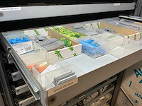 Mewaf jaloeziedeurkast met wago klemmen, wartels en connectoren - afbeelding 7 van  43