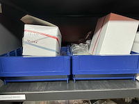 Mewaf jaloeziedeurkast met wago klemmen, wartels en connectoren - afbeelding 39 van  43